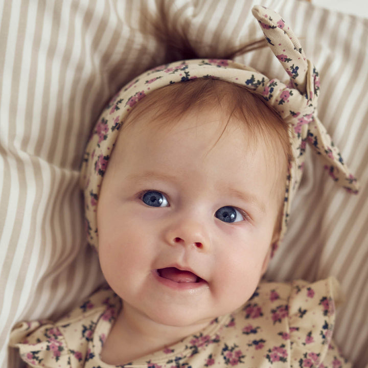 ZINNA blomsterprintet hårbånd 2-pak