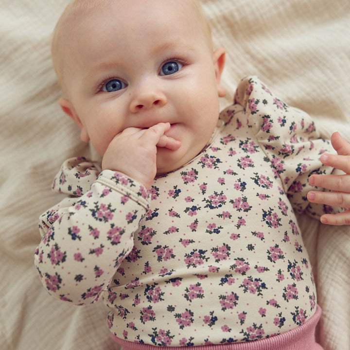 ZINNA blomsterprintet pufærme body