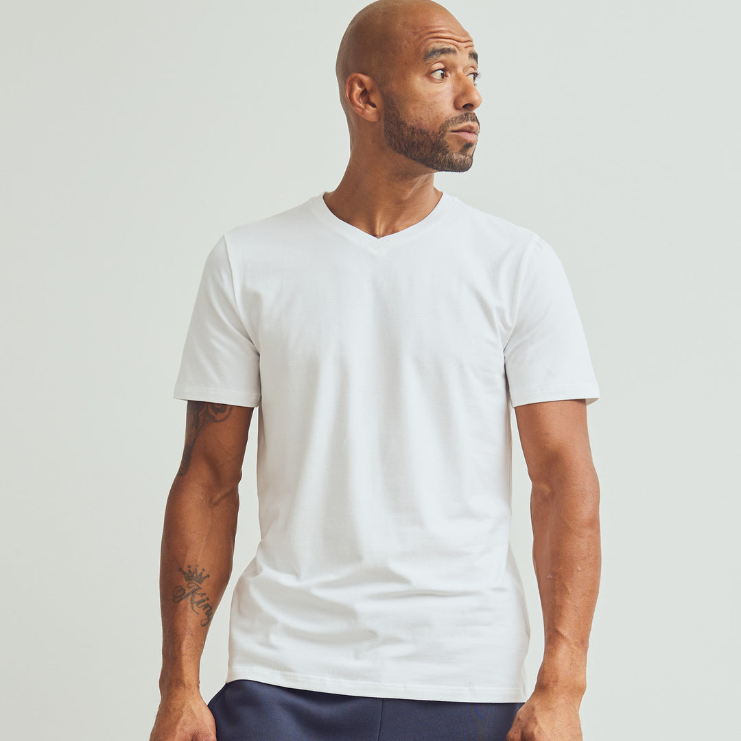T-shirt med V-hals i økologisk bomuld