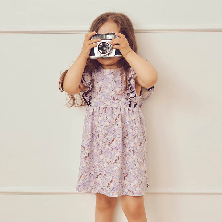 PRAIRIE kjole med flæser