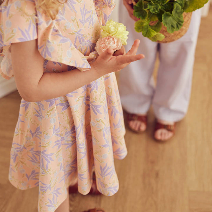 PEONY swing kjole med blomsterprint