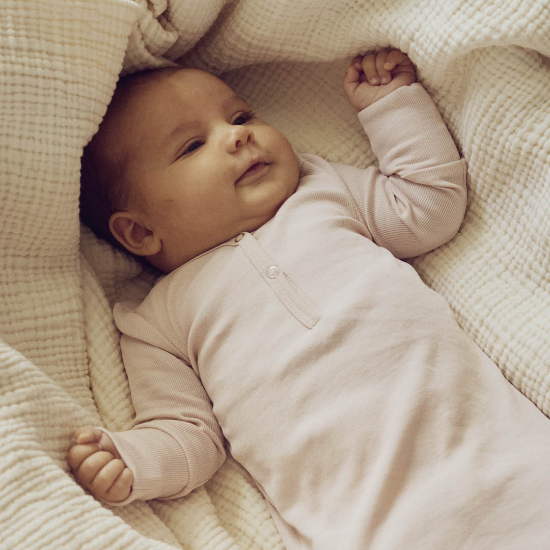 RIB soveposedragt med knude